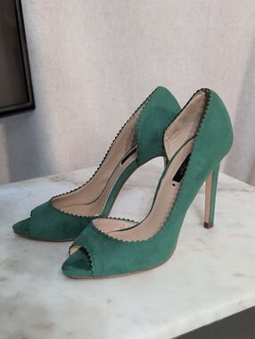 Zara Green Suede Peep-toe Pumps